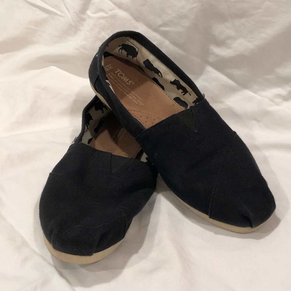 Toms Black Classics